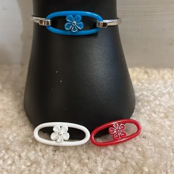 Sarah Coventry 3 in 1 interchangeable silver bracelet. - Picture 2 of 7